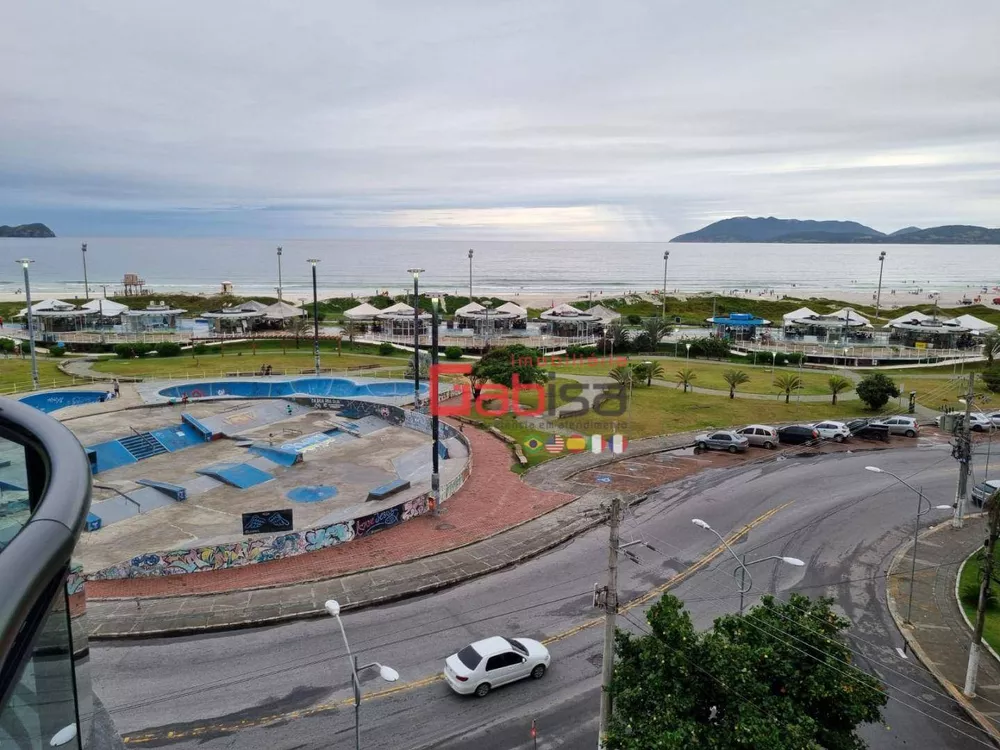 Apartamento, 3 quartos, 230 m² - Foto 1