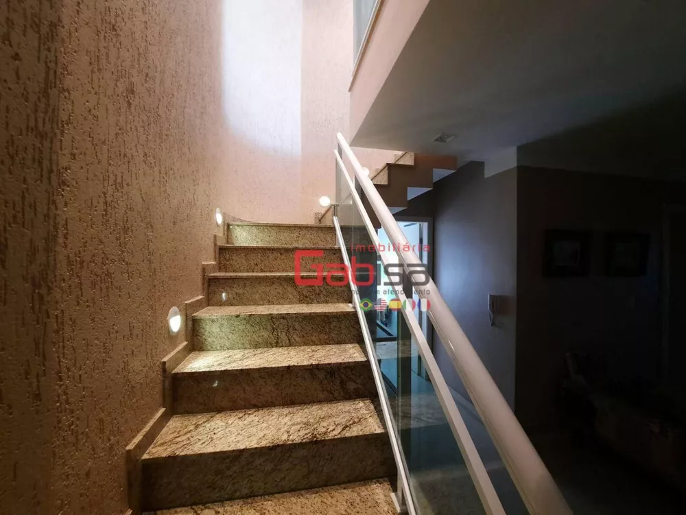 Cobertura, 3 quartos, 202 m² - Foto 13