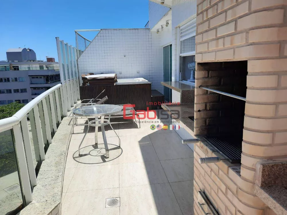 Cobertura, 3 quartos, 202 m² - Foto 2