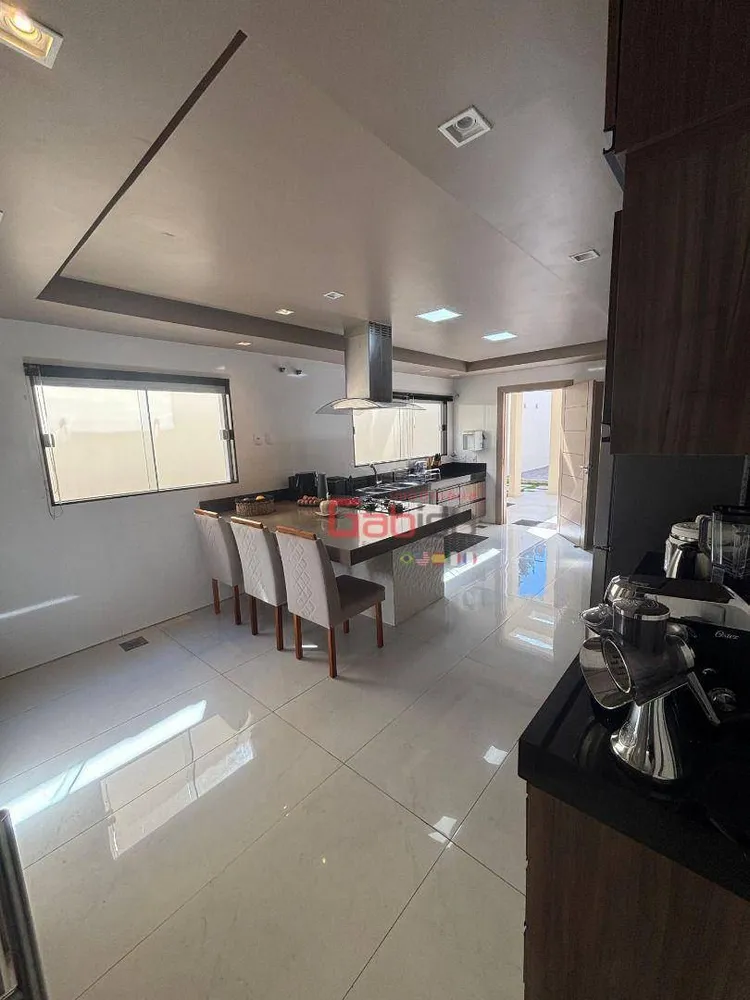 Casa, 4 quartos, 710 m² - Foto 14