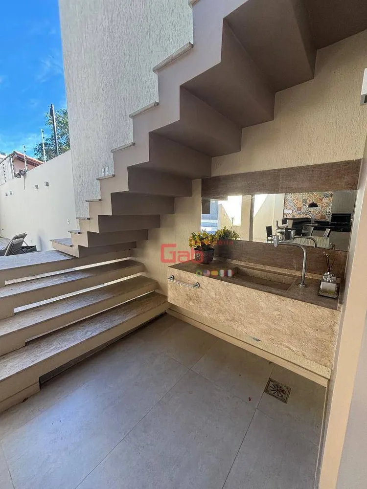 Casa, 4 quartos, 710 m² - Foto 48