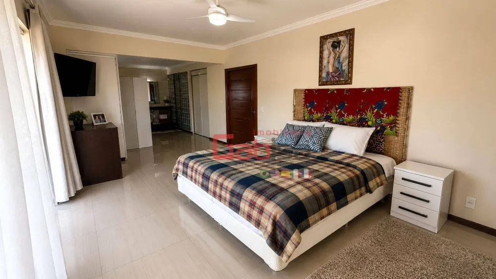 Casa, 4 quartos, 220 m² - Foto 16