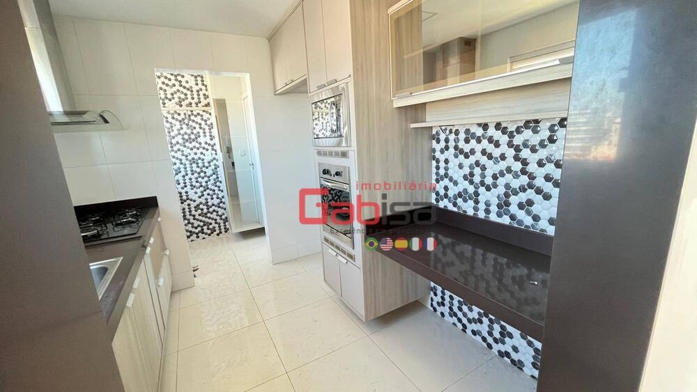 Cobertura à venda com 4 quartos, 267m² - Foto 2