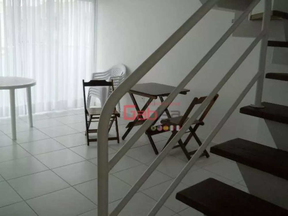 Cobertura, 3 quartos, 200 m² - Foto 2