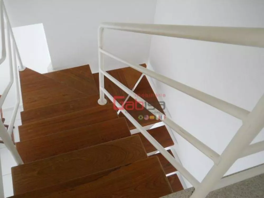 Cobertura, 3 quartos, 200 m² - Foto 3