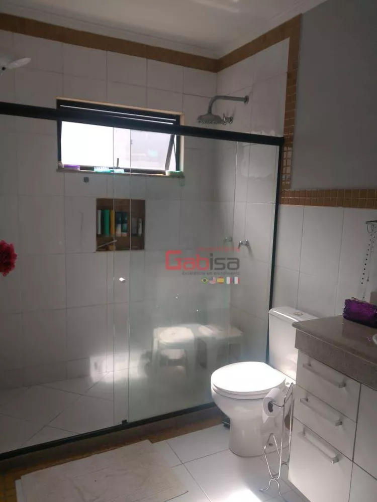 Casa, 3 quartos, 240 m² - Foto 21