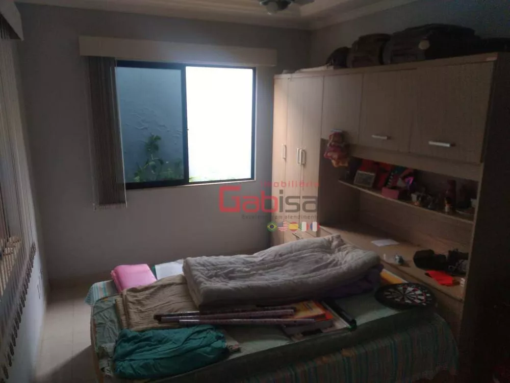 Casa, 3 quartos, 240 m² - Foto 19