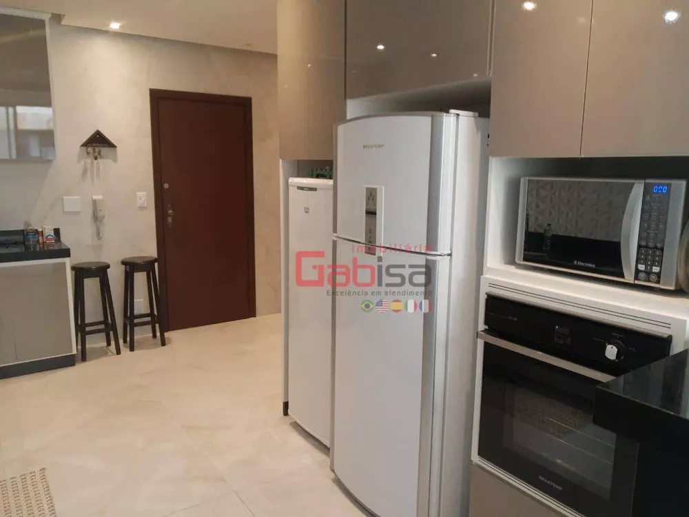 Apartamento, 3 quartos, 170 m² - Foto 1