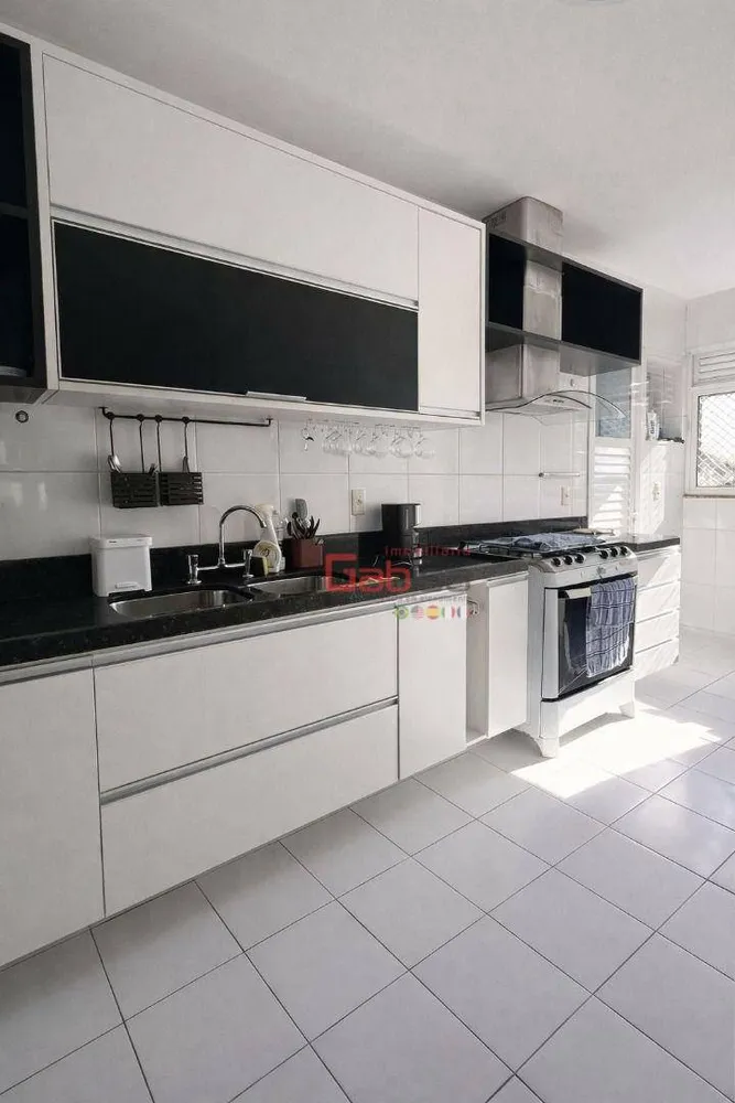 Apartamento, 3 quartos, 180 m² - Foto 4