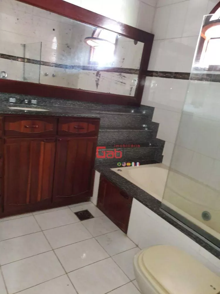 Casa, 4 quartos, 300 m² - Foto 26