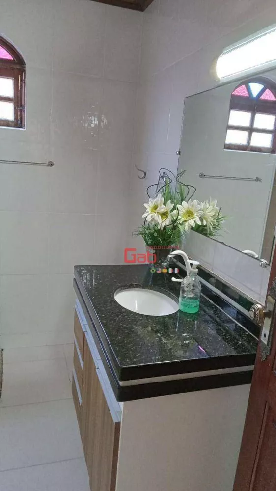 Casa, 4 quartos, 208 m² - Foto 4