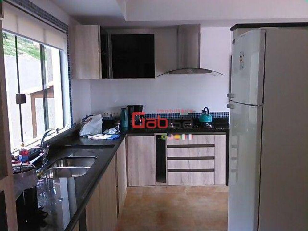 Casa, 4 quartos, 300 m² - Foto 25