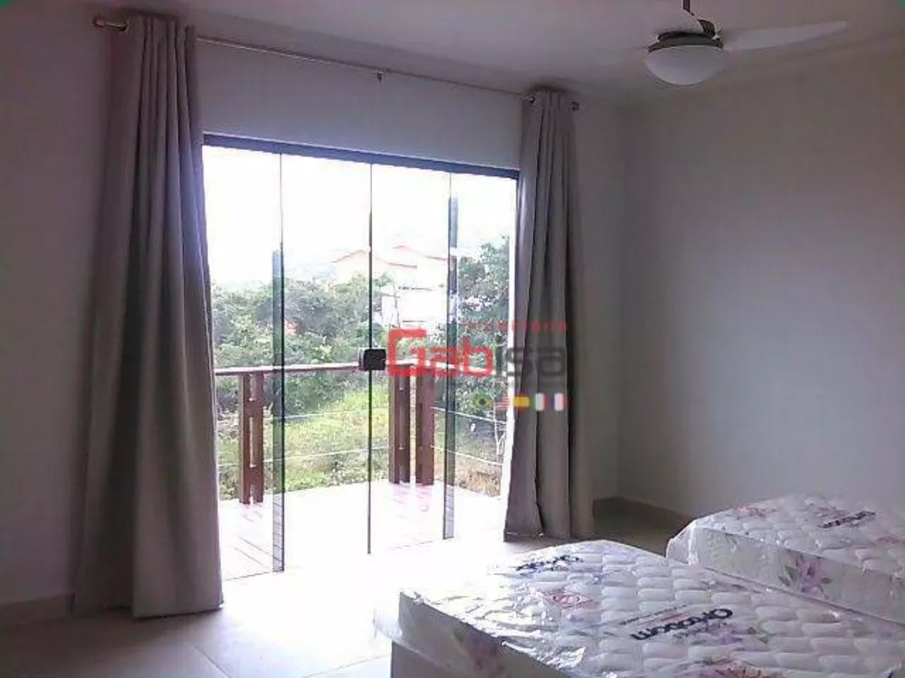 Casa, 4 quartos, 300 m² - Foto 22