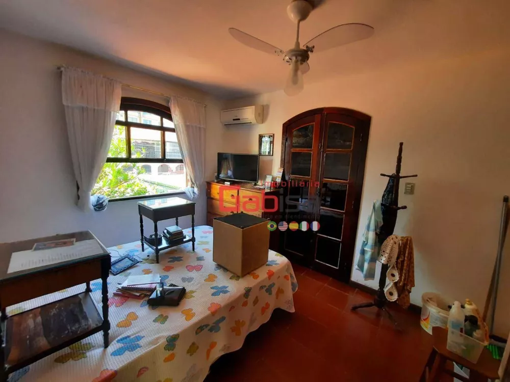 Casa, 4 quartos, 240 m² - Foto 4