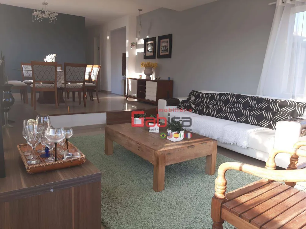 Casa, 5 quartos, 230 m² - Foto 31