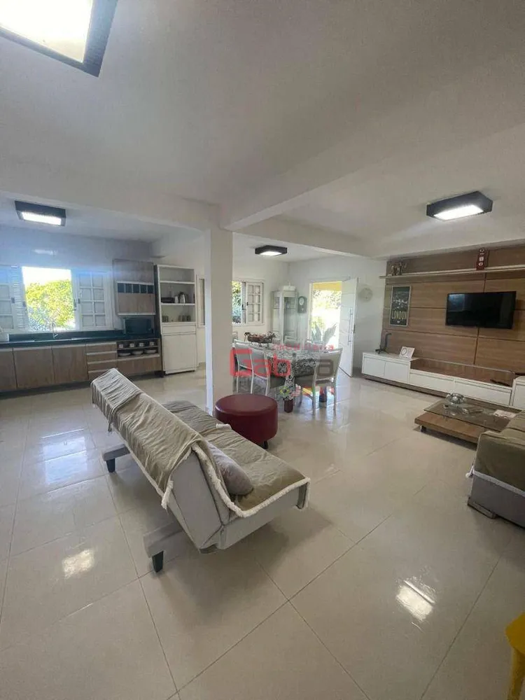 Casa, 5 quartos, 450 m² - Foto 4
