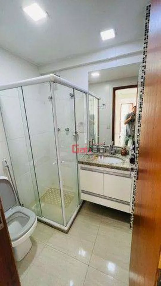 Cobertura, 3 quartos, 198 m² - Foto 3