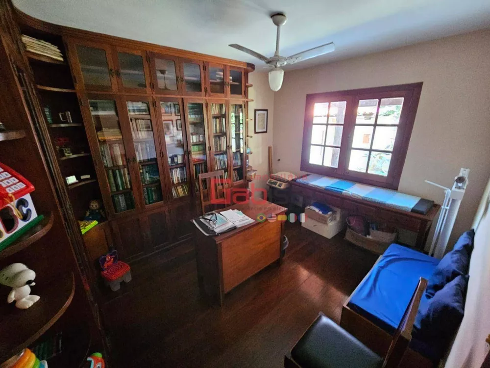 Casa, 7 quartos, 2600 m² - Foto 11