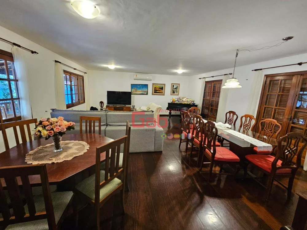 Casa, 7 quartos, 2600 m² - Foto 10