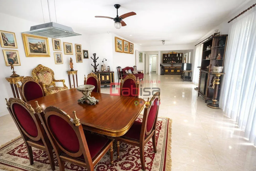 Apartamento, 3 quartos, 155 m² - Foto 1