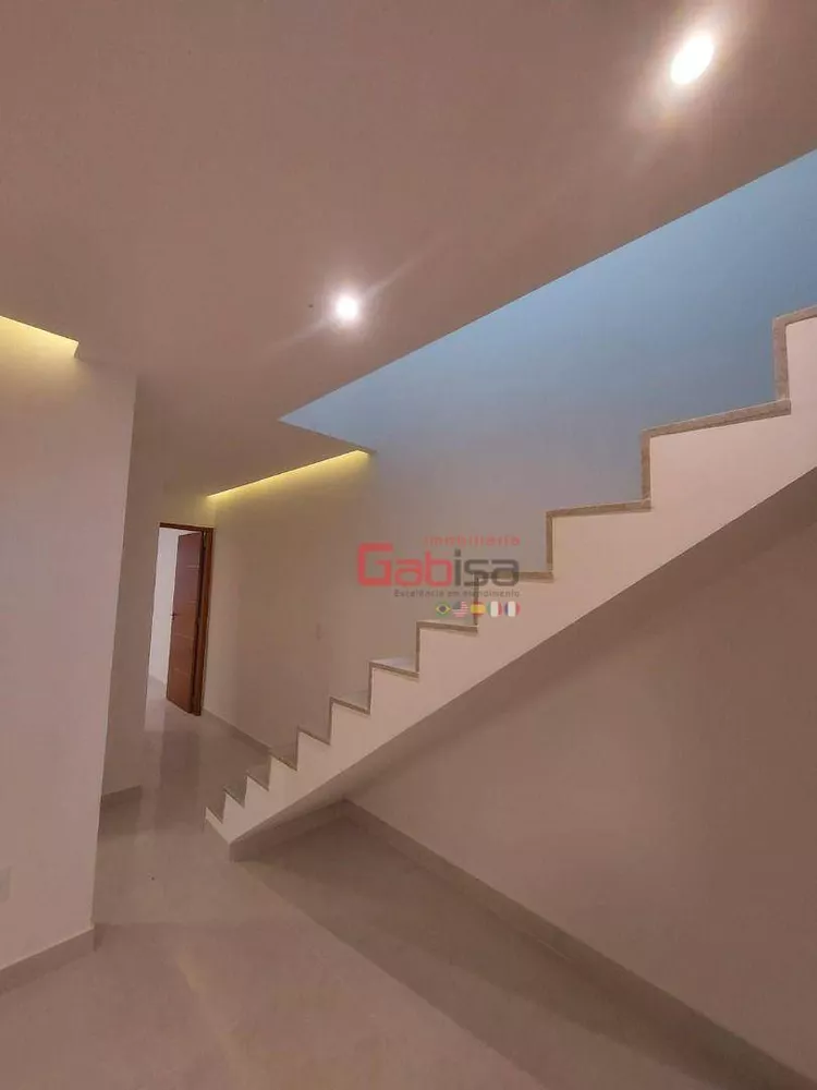 Casa, 3 quartos, 179 m² - Foto 1