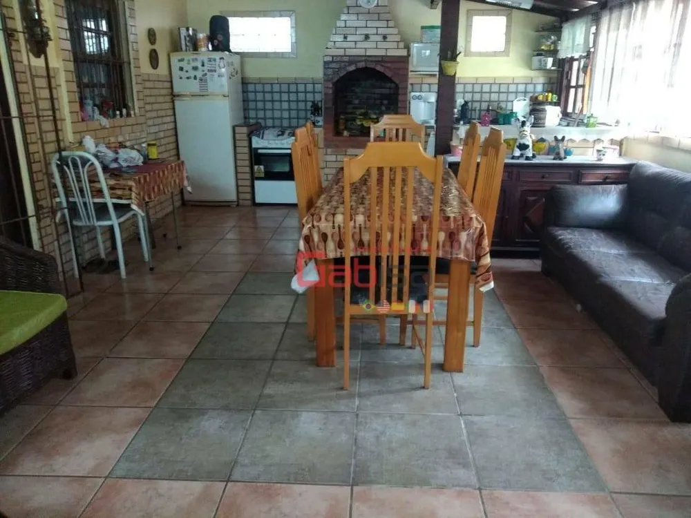 Casa, 3 quartos, 265 m² - Foto 19