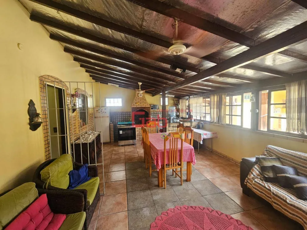 Casa, 3 quartos, 265 m² - Foto 8