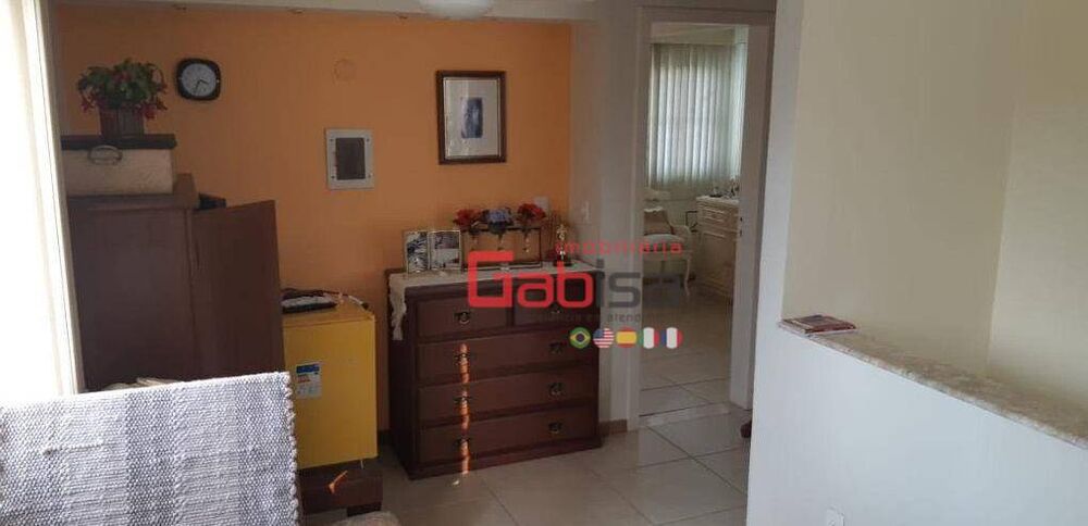 Casa à venda com 4 quartos, 300m² - Foto 20