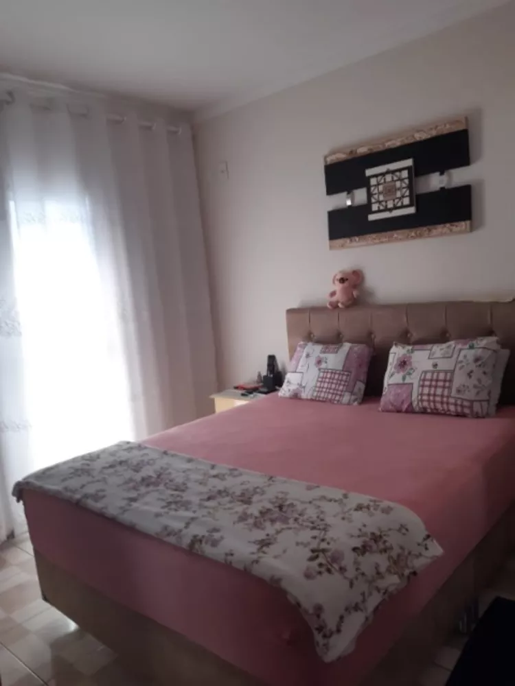 Sobrado à venda com 2 quartos, 75m² - Foto 1