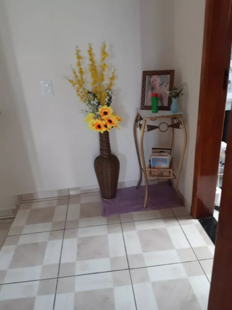 Sobrado à venda com 2 quartos, 75m² - Foto 3