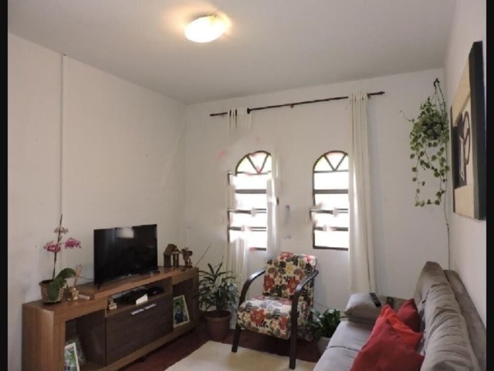 Casa à venda com 3 quartos, 109m² - Foto 5