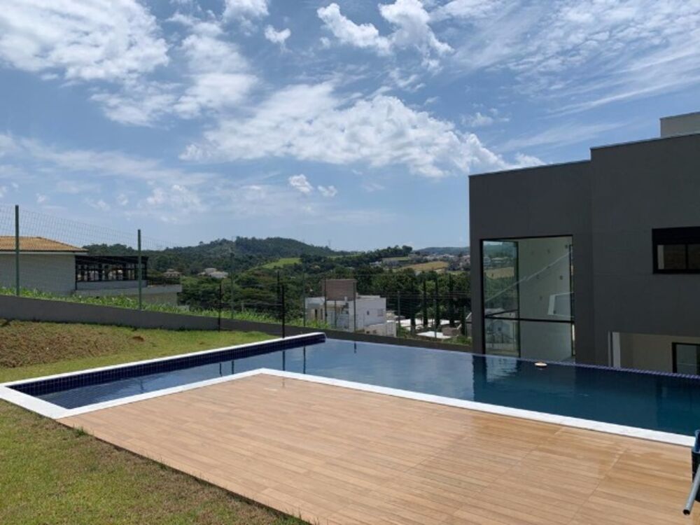 Casa de Condomínio à venda com 3 quartos, 245m² - Foto 4