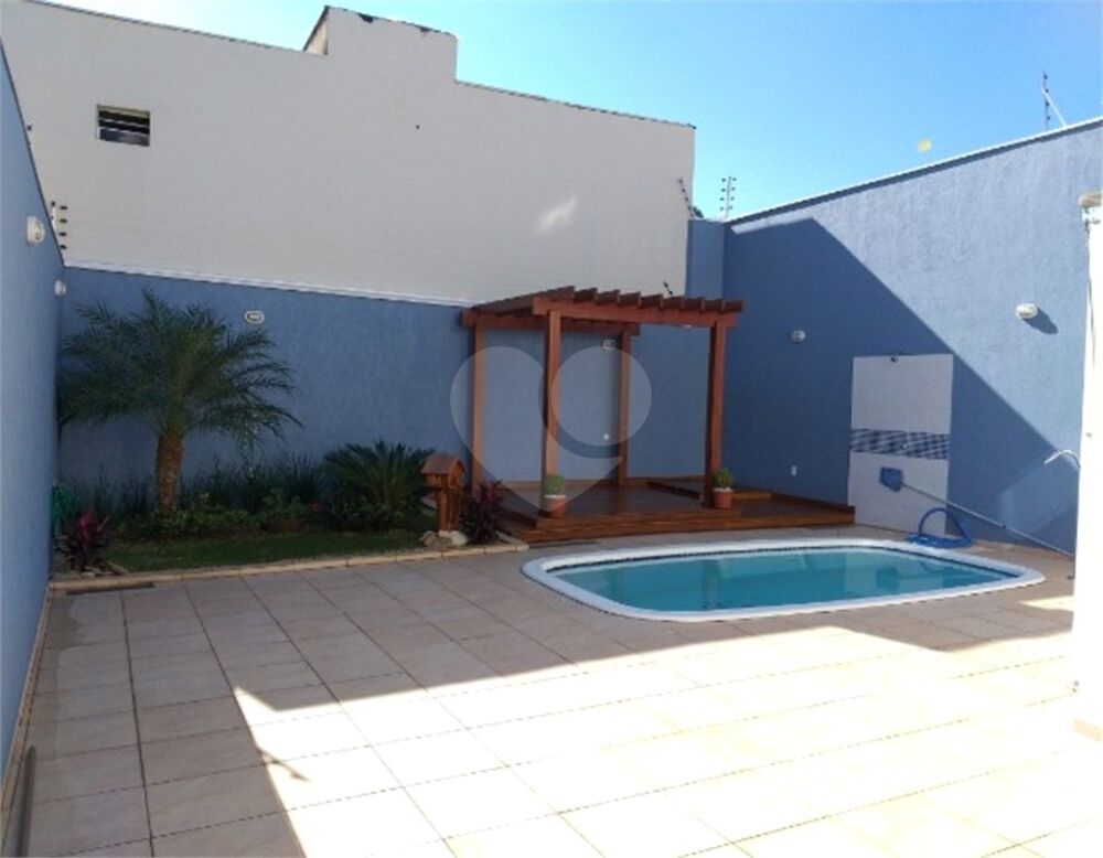 Casa, 3 quartos, 290 m² - Foto 1