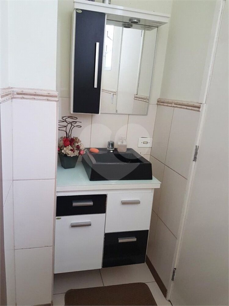 Casa à venda com 3 quartos, 83m² - Foto 7