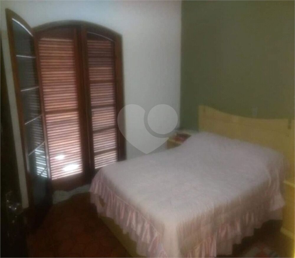 Casa, 4 quartos, 250 m² - Foto 4