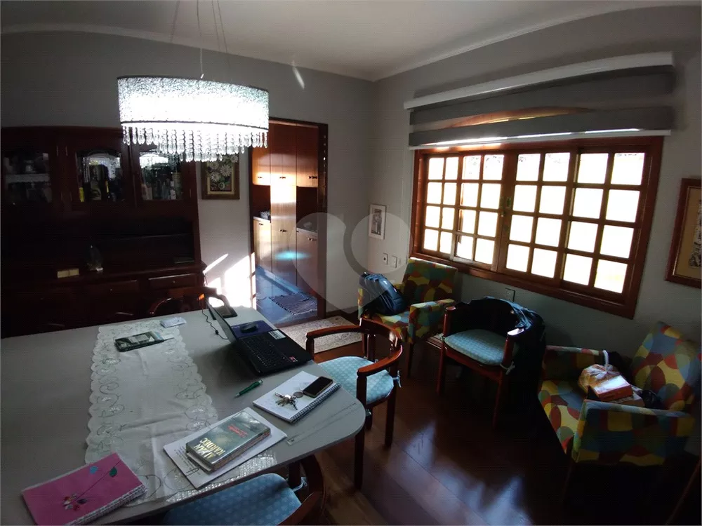 Casa, 4 quartos, 246 m² - Foto 3