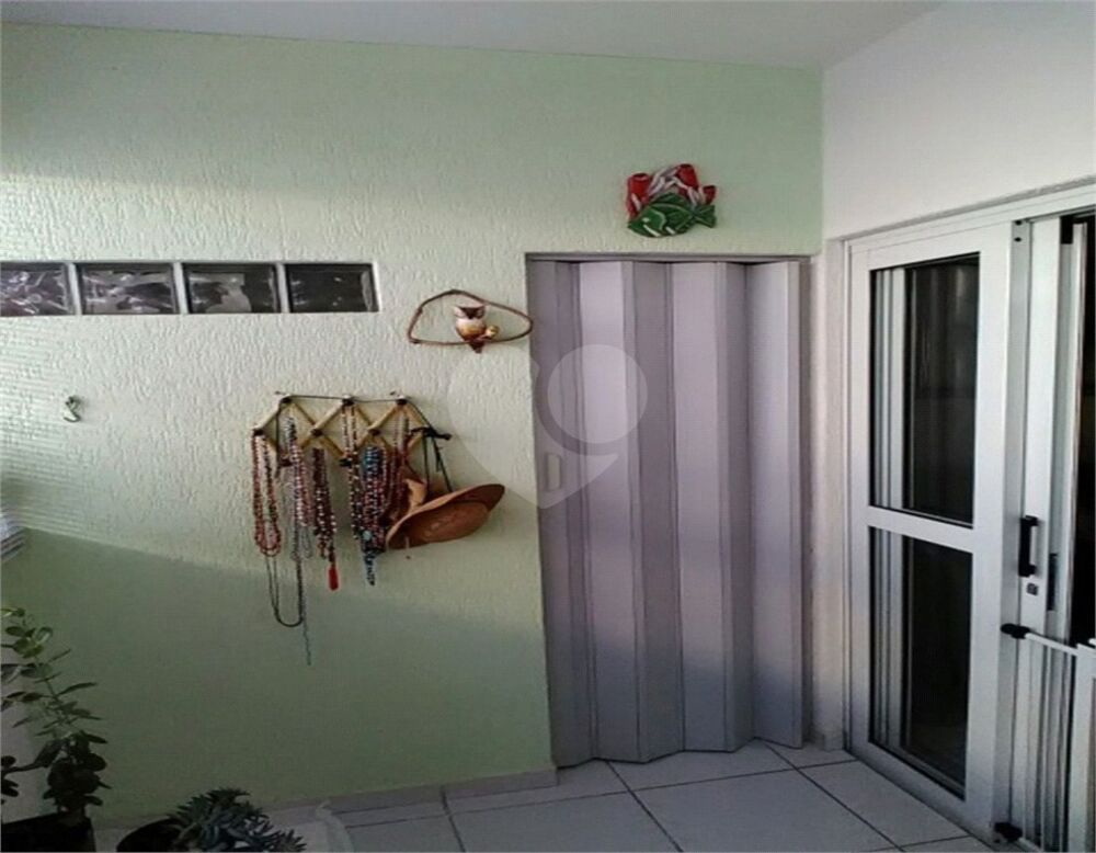 Casa, 3 quartos, 159 m² - Foto 1