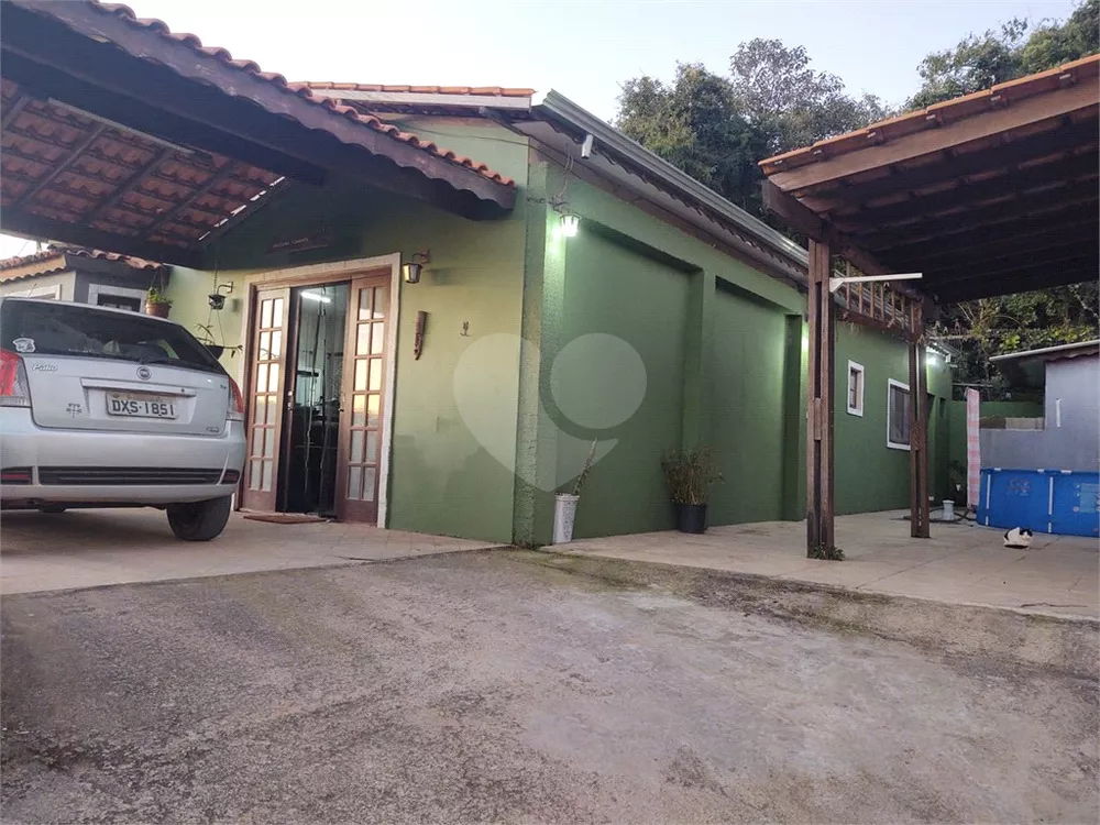 Fazenda à venda com 3 quartos, 96m² - Foto 2