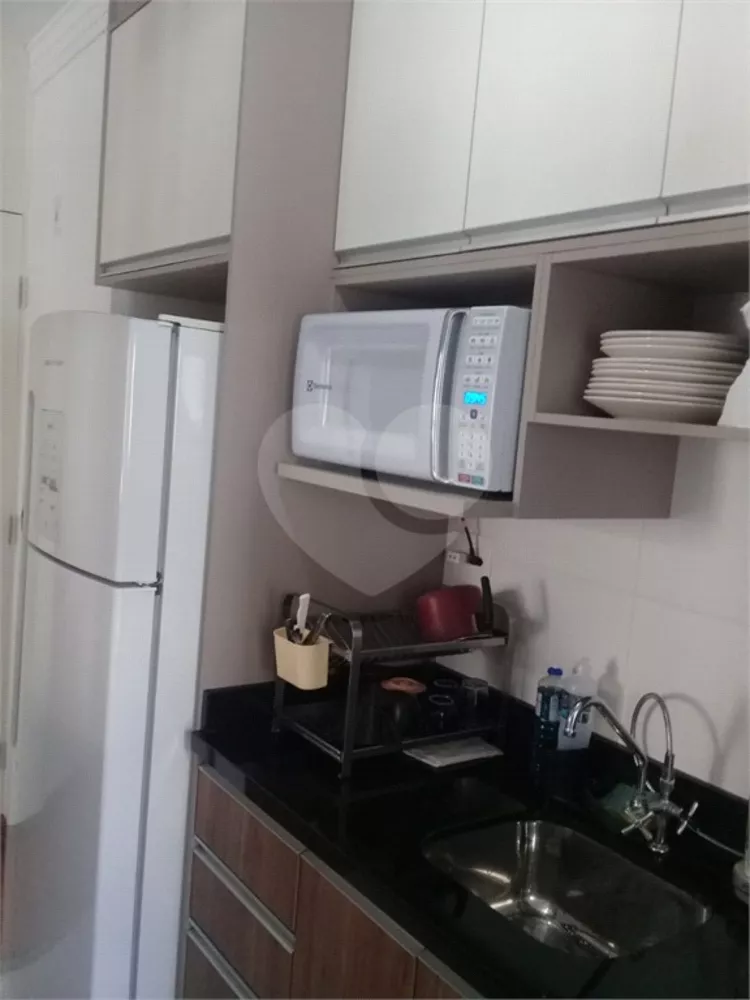 Apartamento à venda com 3 quartos, 65m² - Foto 1