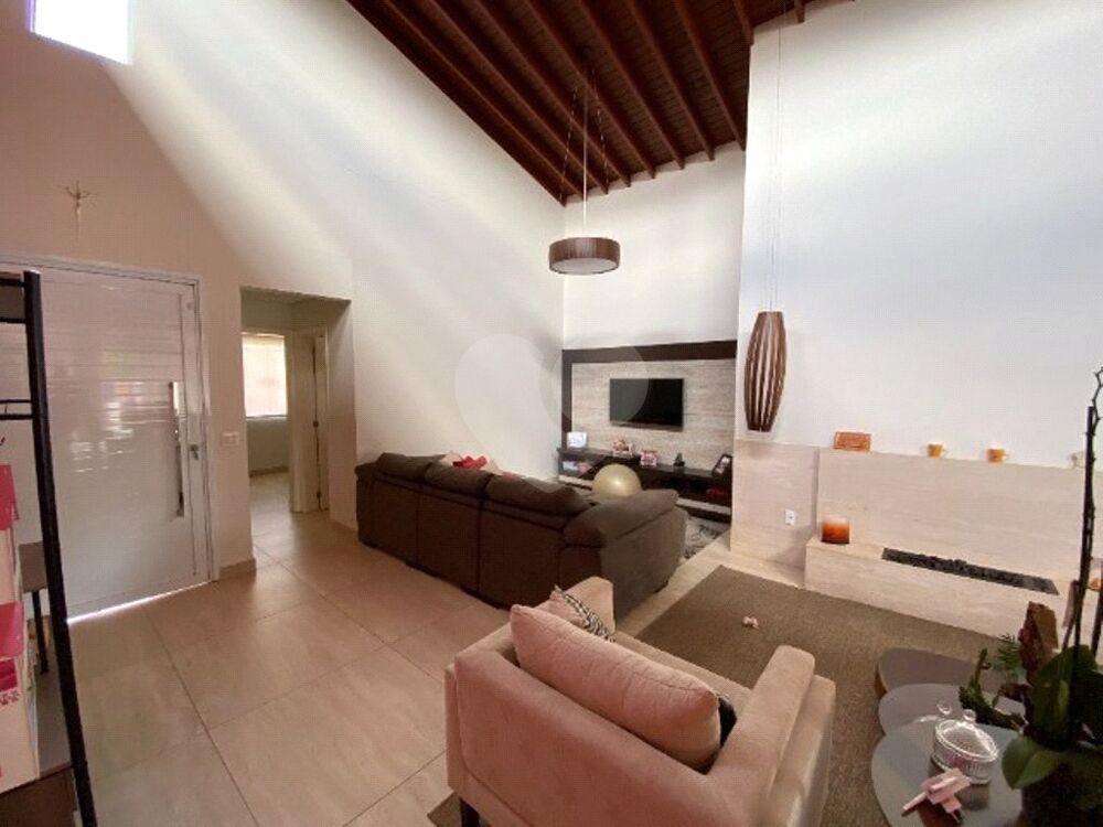 Chácara, 4 quartos, 1013 m² - Foto 2
