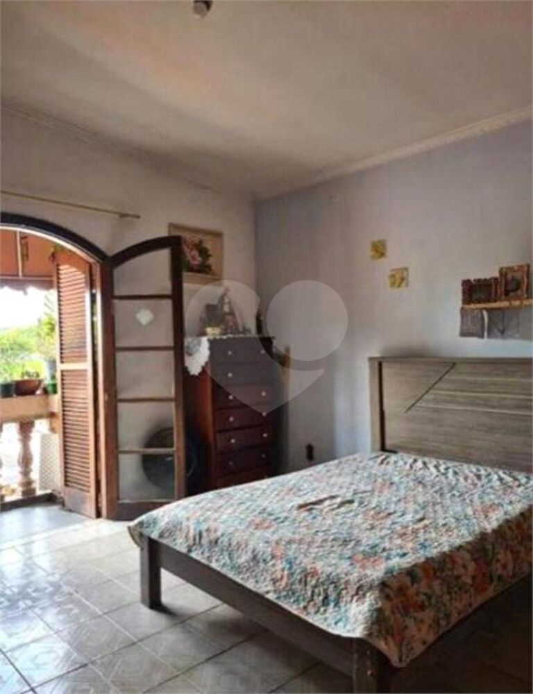 Casa, 3 quartos, 275 m² - Foto 14