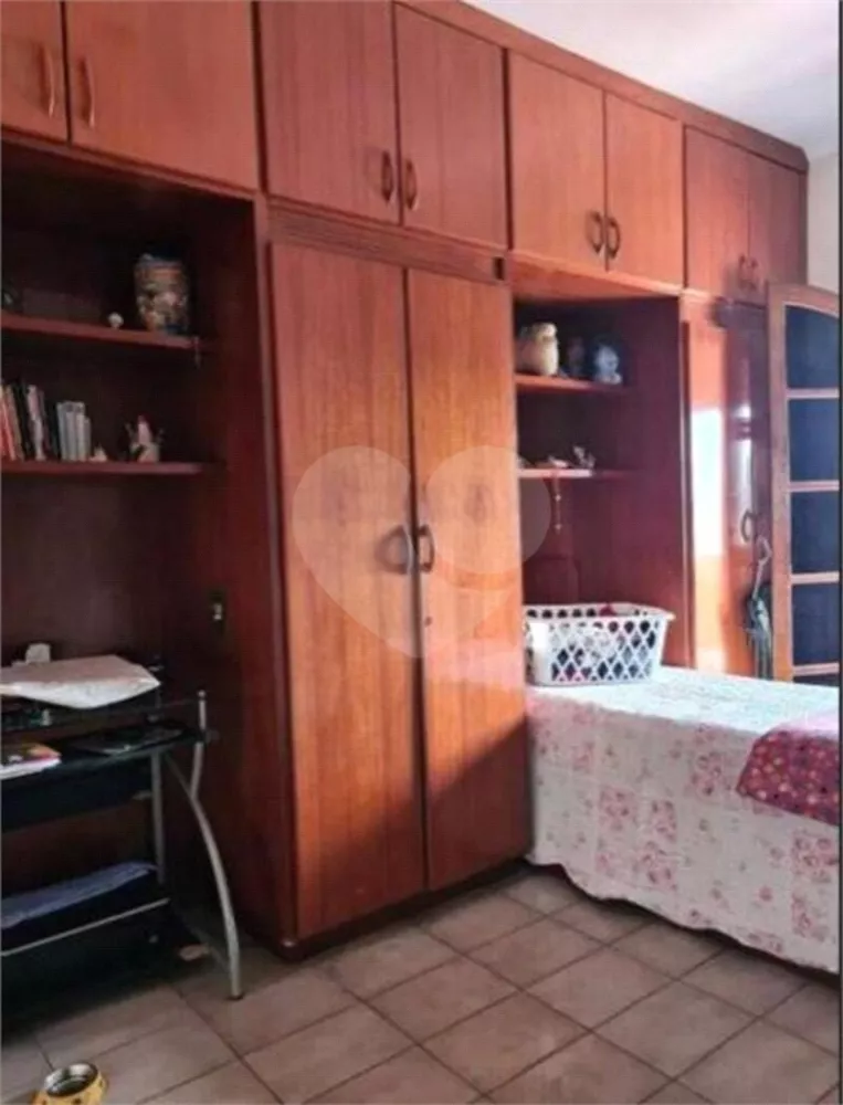 Casa à venda com 3 quartos, 275m² - Foto 9