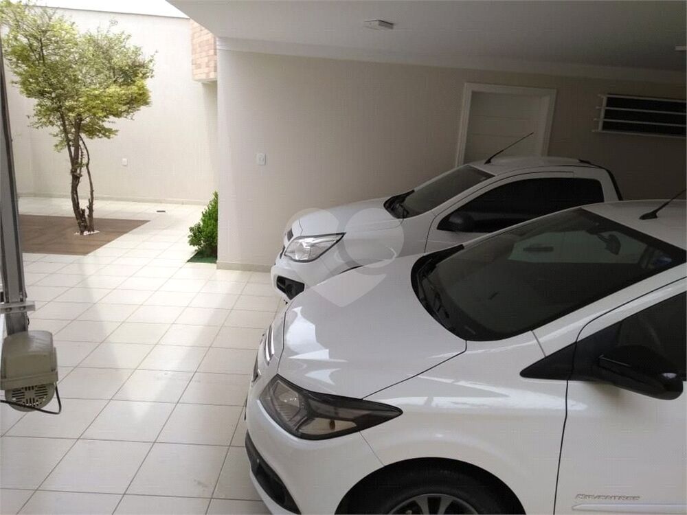 Casa, 3 quartos, 220 m² - Foto 9