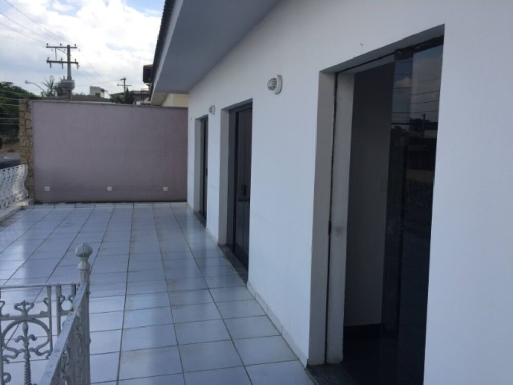 Sobrado, 3 quartos, 300 m² - Foto 1