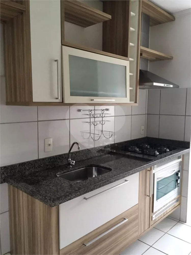 Apartamento à venda com 2 quartos, 57m² - Foto 1