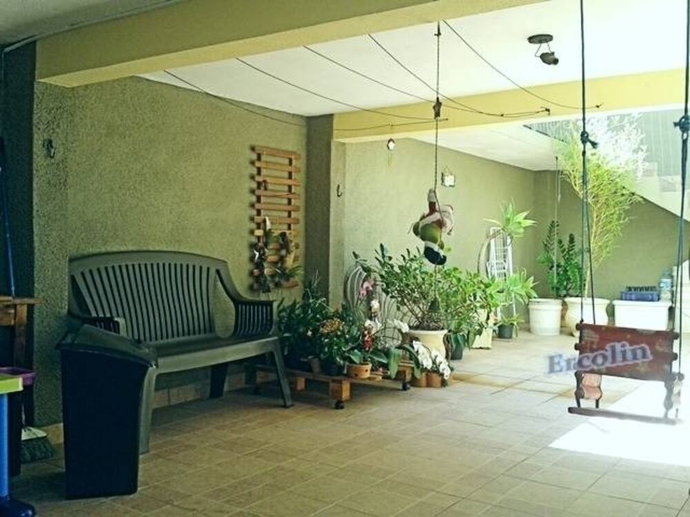 Sobrado à venda com 3 quartos, 205m² - Foto 4