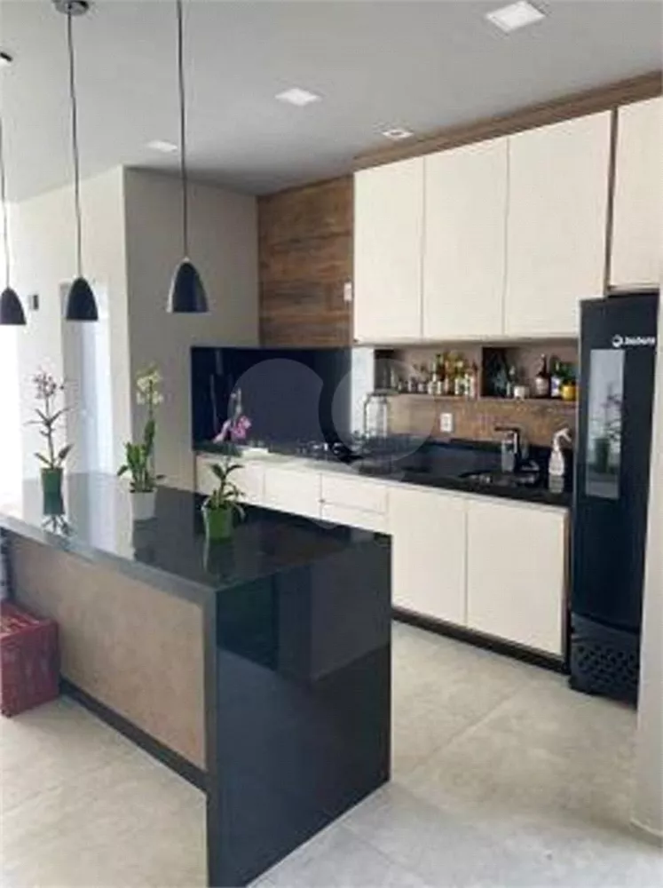 Casa à venda com 3 quartos, 180m² - Foto 3