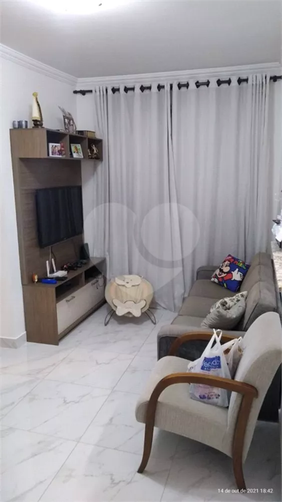 Apartamento à venda com 2 quartos, 57m² - Foto 1