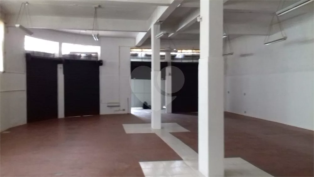 Imóvel Comercial Padrão à venda e aluguel, 550m² - Foto 8