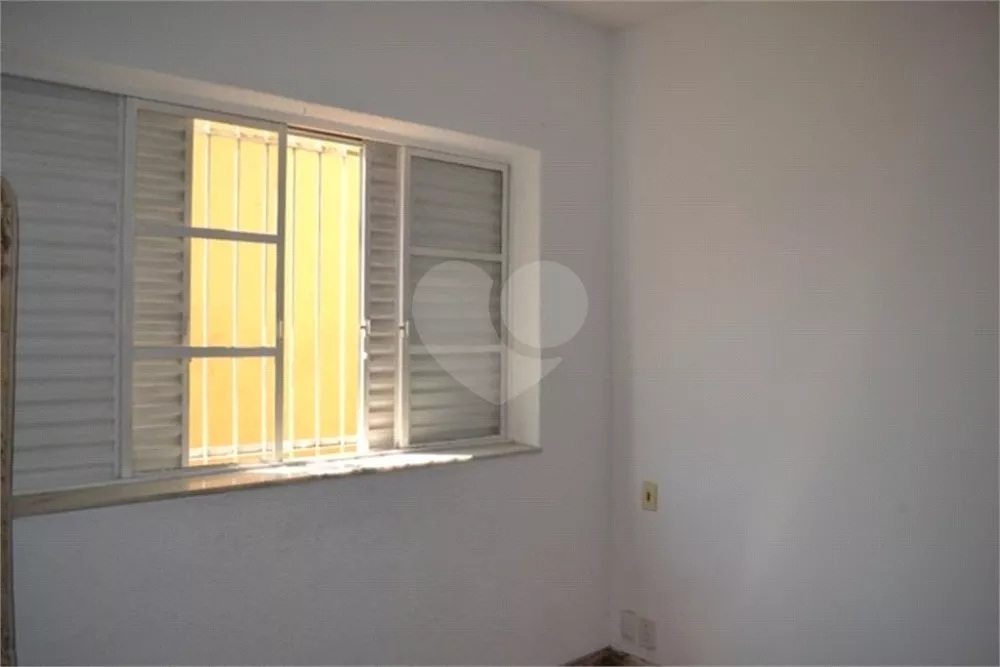 Casa à venda com 3 quartos, 125m² - Foto 11